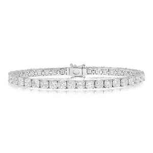 18.60ct Diamond Bracelet set in 18KT White Gold / BN169