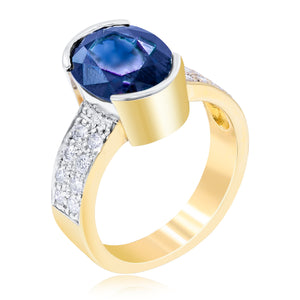 0.39ct Diamond and 5.20ct Sapphire Ring set in 14KT White and Yellow Gold / MB1023
