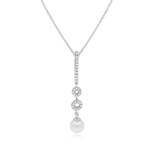 0.13ct Diamond and Pearl Pendant set in 14KT White Gold / PSC6201