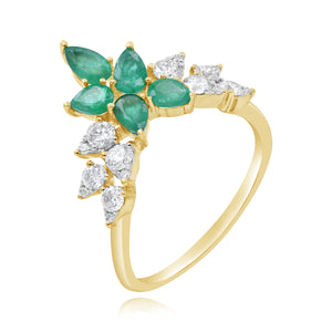 0.54ct Diamond and 0.96ct Emerald Ring set in 14KT Yellow Gold / R21625E